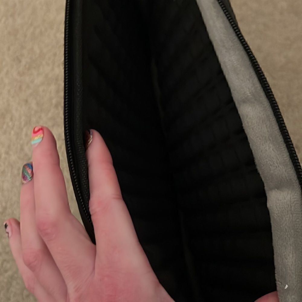 Laptop case approx 13 in. - Picture 5 of 5